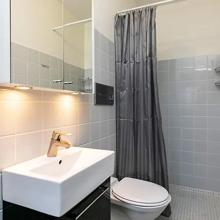 Apartment Xxxi